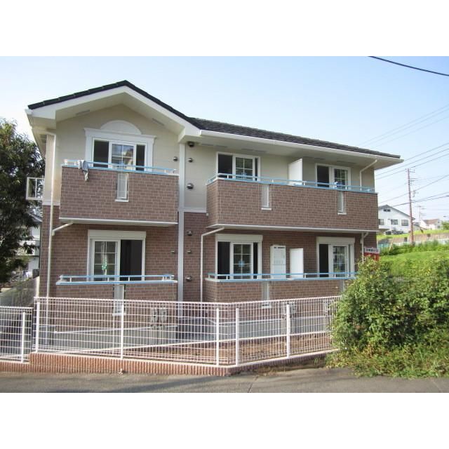 湘南台駅より徒歩15分 築15年2ヶ月 2階建の賃貸物件