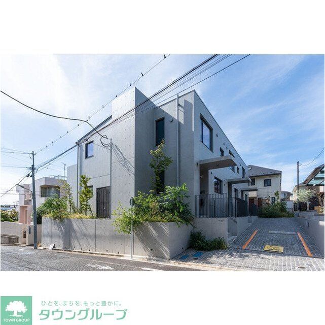 御嶽山駅より徒歩8分 築1年 2階建の賃貸物件