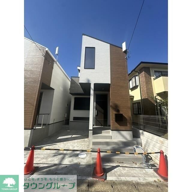 南柏駅より徒歩16分 築1年1ヶ月 2階建の賃貸物件