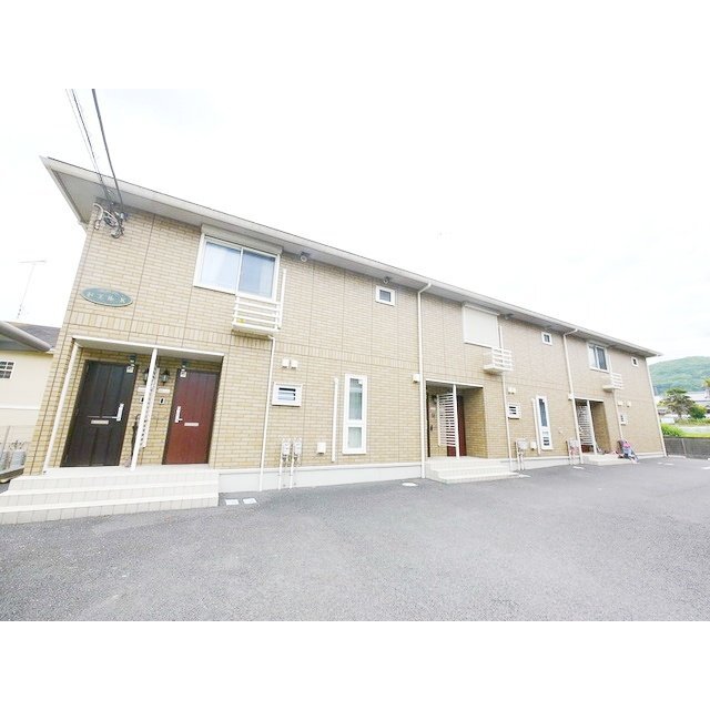 橋本駅よりバス29分 徒歩6分 築14年8ヶ月 2階建の賃貸物件