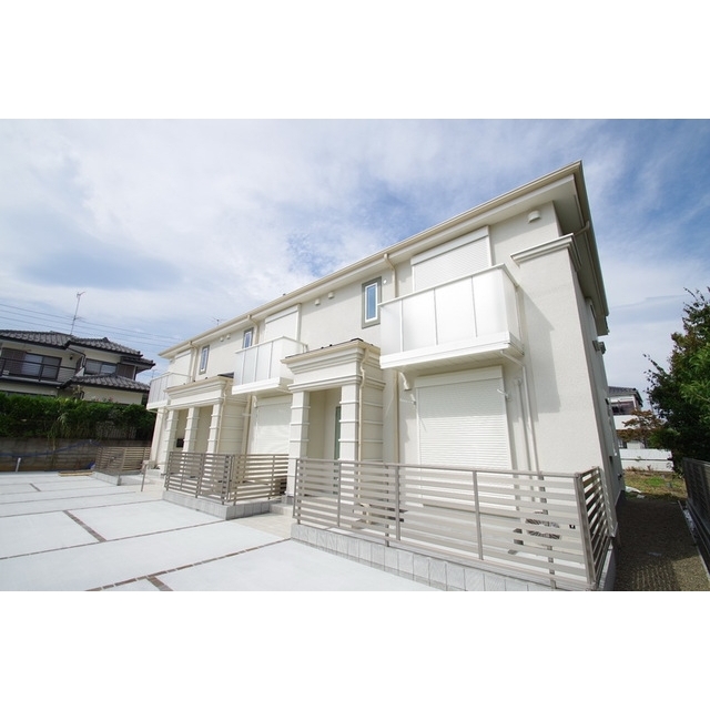 百合ヶ丘駅より徒歩28分 築6年2ヶ月 2階建の賃貸物件