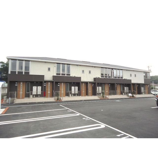 熊谷駅よりバス14分 徒歩5分 築1年2ヶ月 2階建の賃貸物件