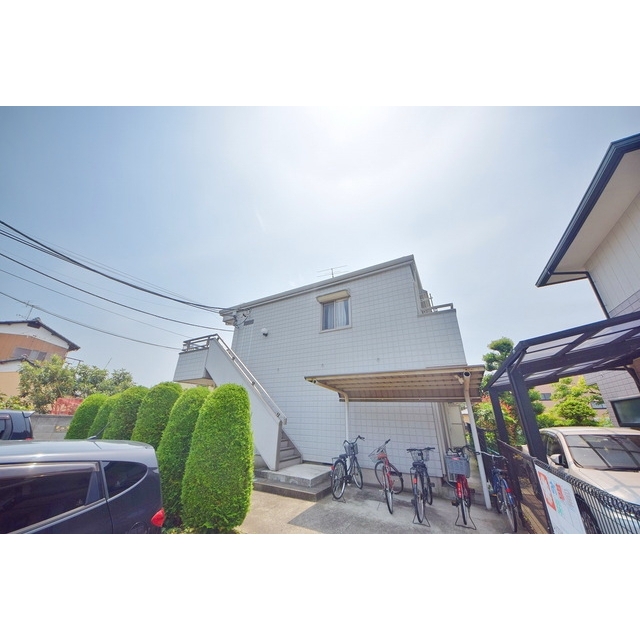 大宮駅より徒歩18分 築30年9ヶ月 2階建の賃貸物件