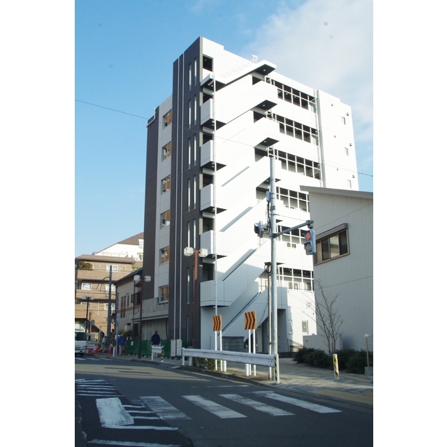 町田駅より徒歩6分 築6年9ヶ月 7階建の賃貸物件