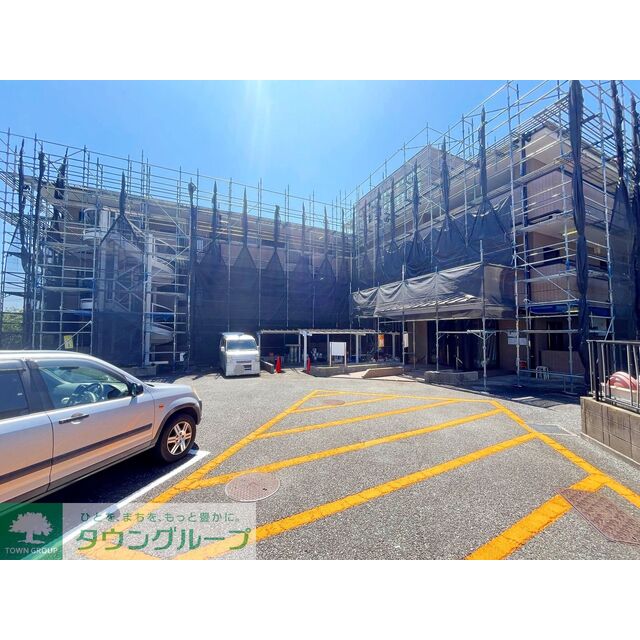 平塚駅よりバス6分 徒歩3分 築30年5ヶ月 3階建の賃貸物件