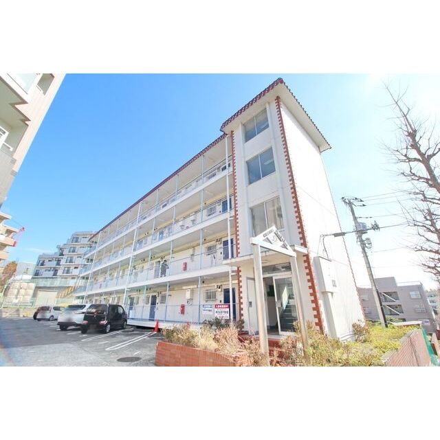 藤が丘駅より徒歩5分 築45年9ヶ月 4階建の賃貸物件