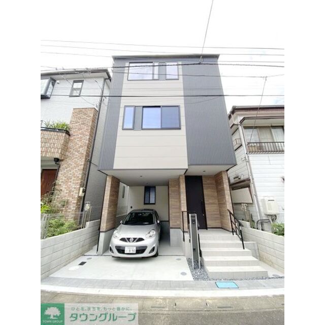 南与野駅より徒歩9分 築4年5ヶ月 3階建の賃貸物件