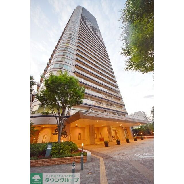 武蔵小杉駅より徒歩2分 築17年 47階建の賃貸物件