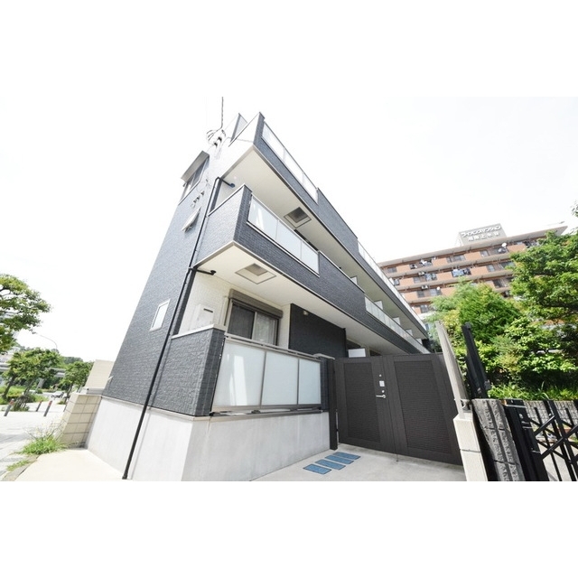 Ｔｅｒｔｒｅ・Ｒｏｕｇｅ３の賃貸物件