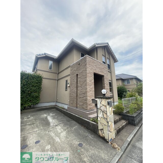 新百合ヶ丘駅より徒歩10分 築16年9ヶ月 2階建の賃貸物件