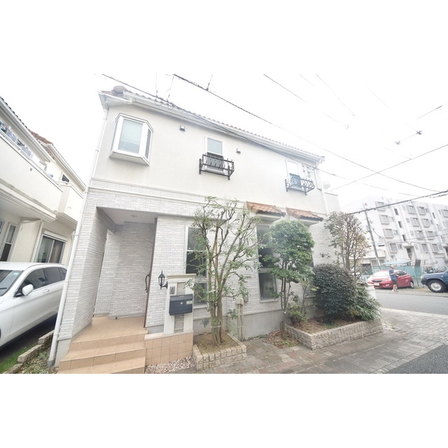 富士見ヶ丘駅より徒歩15分 築17年2ヶ月 2階建の賃貸物件