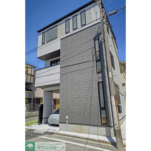 鶴見市場駅より徒歩10分 新築 3階建の賃貸物件