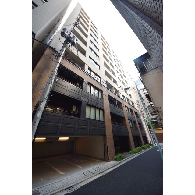 築地市場駅より徒歩4分 築9年7ヶ月 11階建の賃貸物件