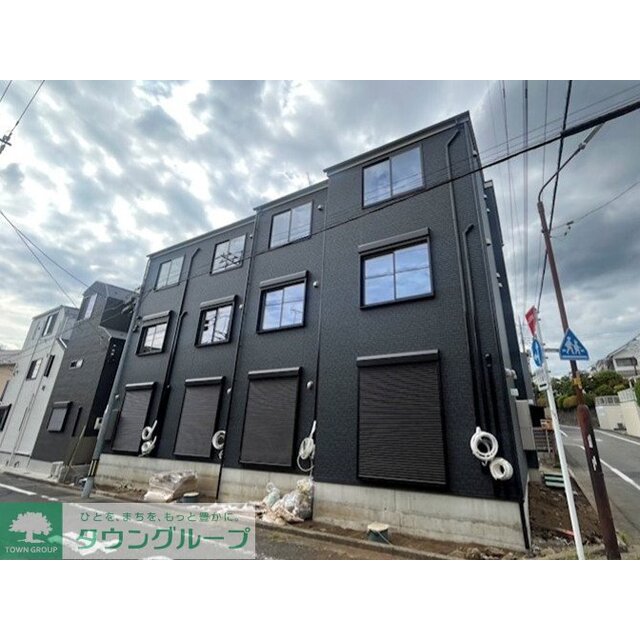 柴崎体育館駅より徒歩9分 新築 3階建の賃貸物件