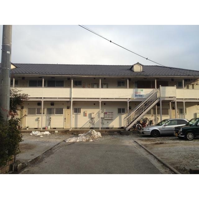 日向和田駅より徒歩10分 築35年7ヶ月 2階建の賃貸物件