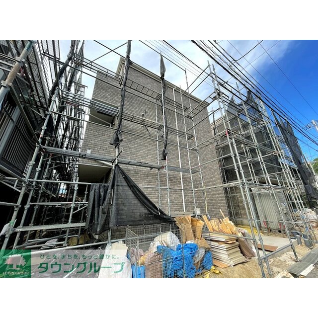 衣笠駅より徒歩11分 新築 3階建の賃貸物件