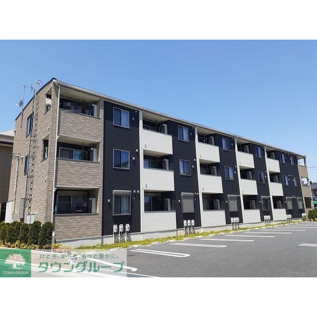 鷲宮駅より徒歩13分 築7年2ヶ月 3階建の賃貸物件