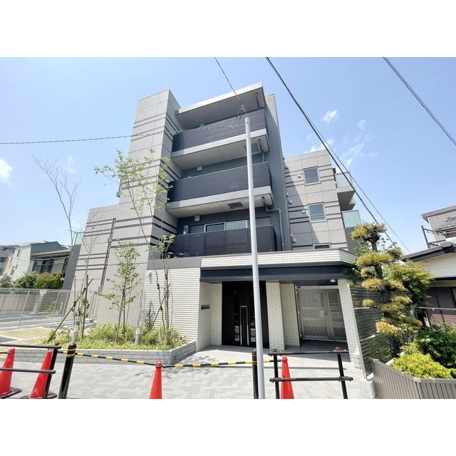 地下鉄成増駅より徒歩6分 築4年7ヶ月 4階建の賃貸物件