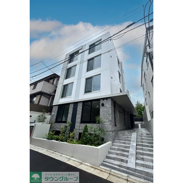 世田谷代田駅より徒歩9分 新築 4階建の賃貸物件