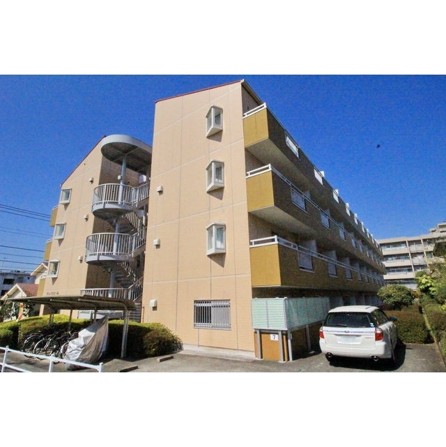 唐木田駅より徒歩5分 築35年8ヶ月 4階建の賃貸物件