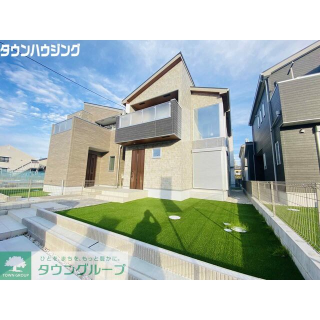 三郷駅より徒歩31分 築2年10ヶ月 2階建の賃貸物件