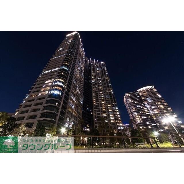 新豊洲駅より徒歩5分 築11年3ヶ月 45階建の賃貸物件