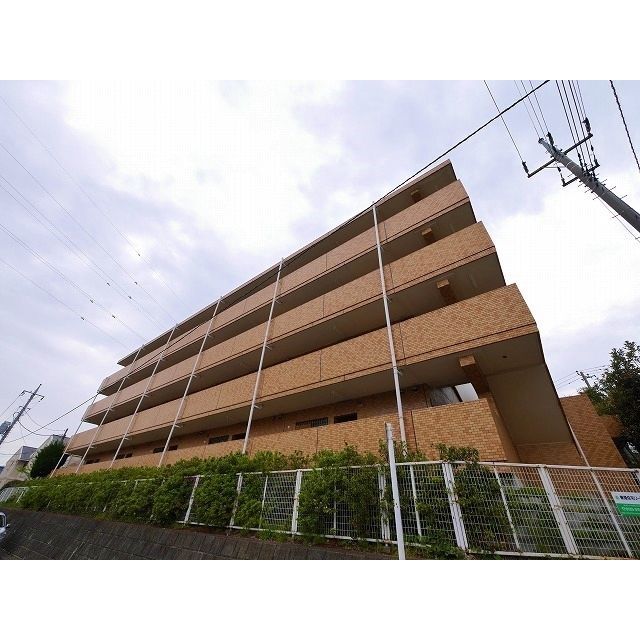 クレセンド・ゴールド諏訪の賃貸物件