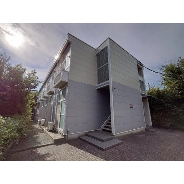 津久井浜駅より徒歩12分 築22年8ヶ月 2階建の賃貸物件