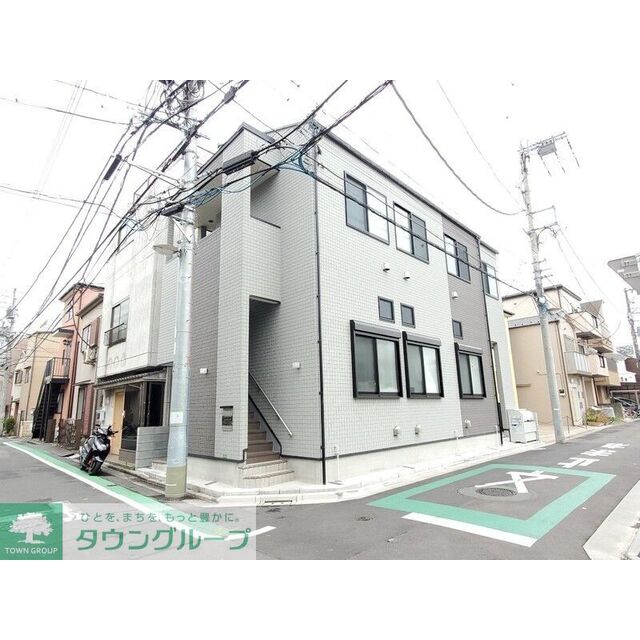 尾久駅より徒歩7分 築4年10ヶ月 2階建の賃貸物件