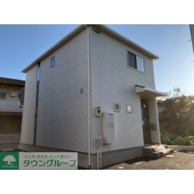 上尾駅よりバス13分 徒歩14分 築6年 2階建の賃貸物件