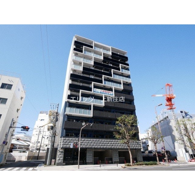 天満駅より徒歩6分 築4年10ヶ月 11階建の賃貸物件