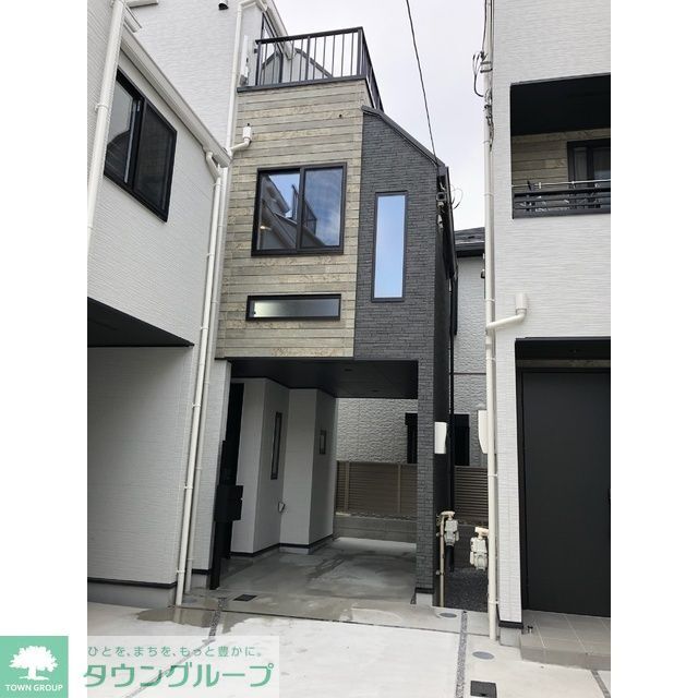 赤羽岩淵駅より徒歩8分 築3年1ヶ月 3階建の賃貸物件