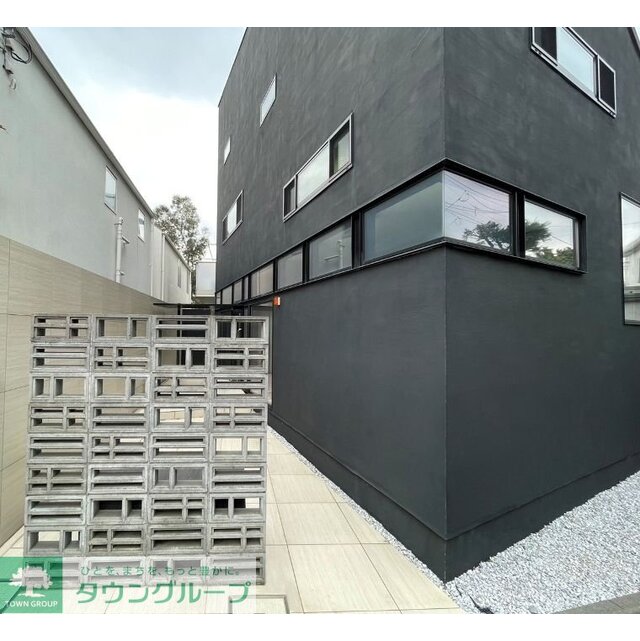 鵜の木駅より徒歩4分 築11年6ヶ月 2階建の賃貸物件