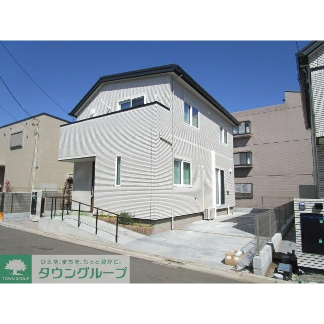 府中駅より徒歩23分 新築 2階建の賃貸物件