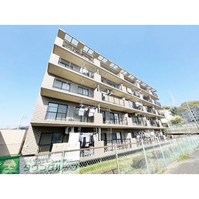 パインクレスト3号館の賃貸物件