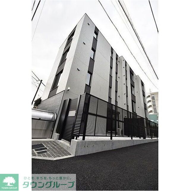 外苑前駅より徒歩6分 築3年8ヶ月 4階建の賃貸物件