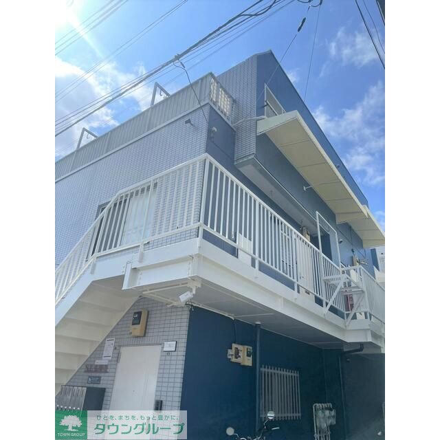 弘明寺駅より徒歩9分 築37年10ヶ月 3階建の賃貸物件