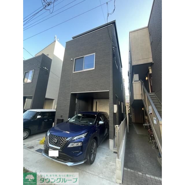 武蔵小杉駅より徒歩11分 築1年8ヶ月 3階建の賃貸物件