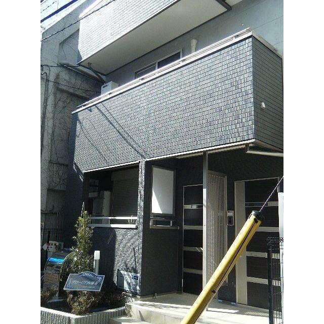 乃木坂駅より徒歩10分 築11年10ヶ月 1階建の賃貸物件