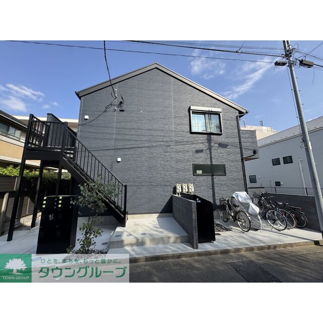 三鷹駅より徒歩23分 新築 2階建の賃貸物件