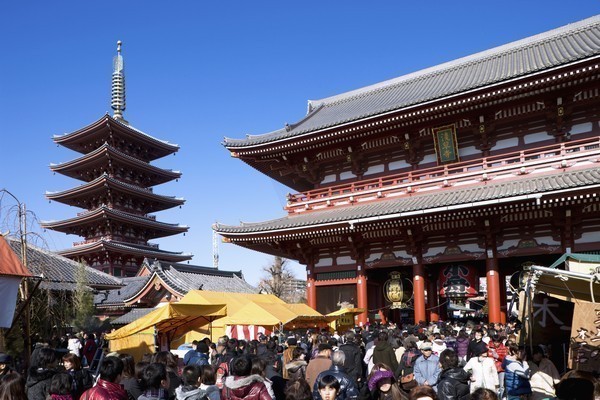 初詣で授かったお札やお守りはいつどうやって処分する Yahoo 不動産おうちマガジン 初詣で授かったお札やお守りはいつどうやって処分する Yahoo 不動産おうちマガジン