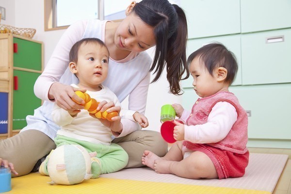 シングルマザー向けシェアハウスも 「子育て支援」最新事情