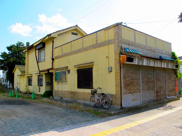 超 低家賃 大正時代の時計店を自宅兼コーヒー屋 書店に 1 Yahoo 不動産おうちマガジン