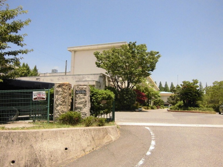 小学校 知多市立旭北小学校