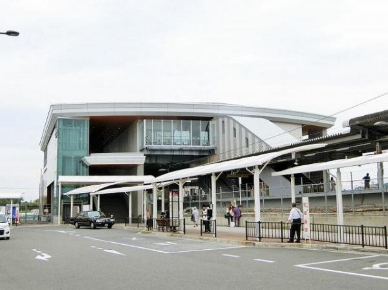 JR片町線「長尾駅」まで徒歩約14分(約1120m)