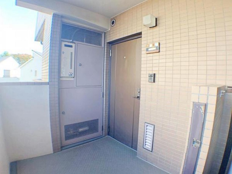 玄関 玄関