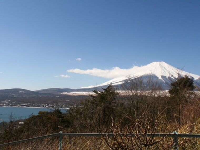 山中湖レイクサイドc棟 3階 山梨県南都留郡山中湖村平野富士山駅の中古マンション 物件番号 の物件詳細 ニフティ不動産 山中湖レイクサイドc棟 3階 山梨県南都留郡山中湖村平野富士山駅の中古マンション 物件番号 の物件詳細 ニフティ不動産
