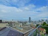 眺望 3階リビングより南東方面を望みます。ミナト神戸の中心街、三ノ宮の街をパノラマで見渡すことができる眺望です。