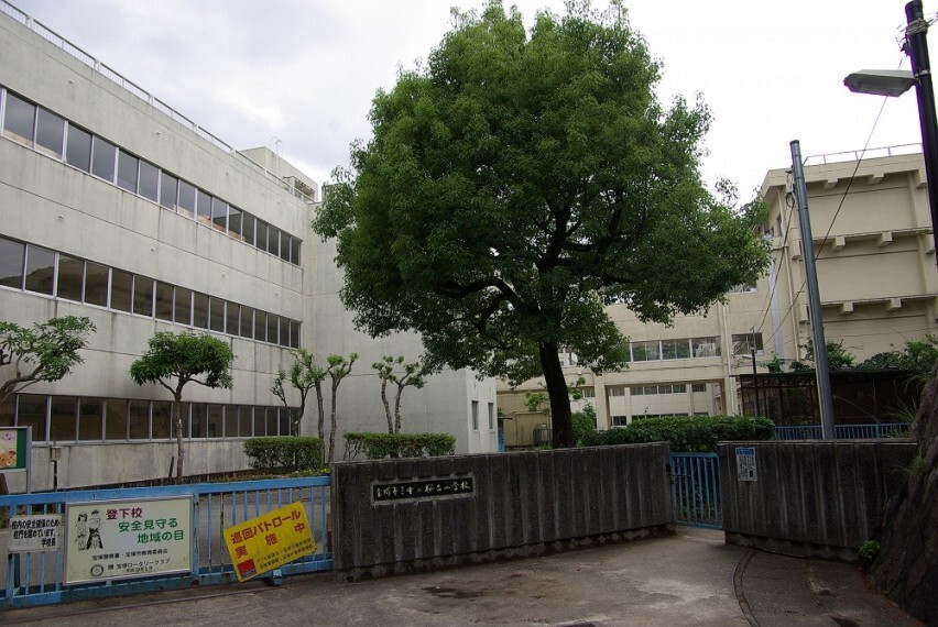 小学校 【小学校】宝塚市立中山桜台小学校まで1207m