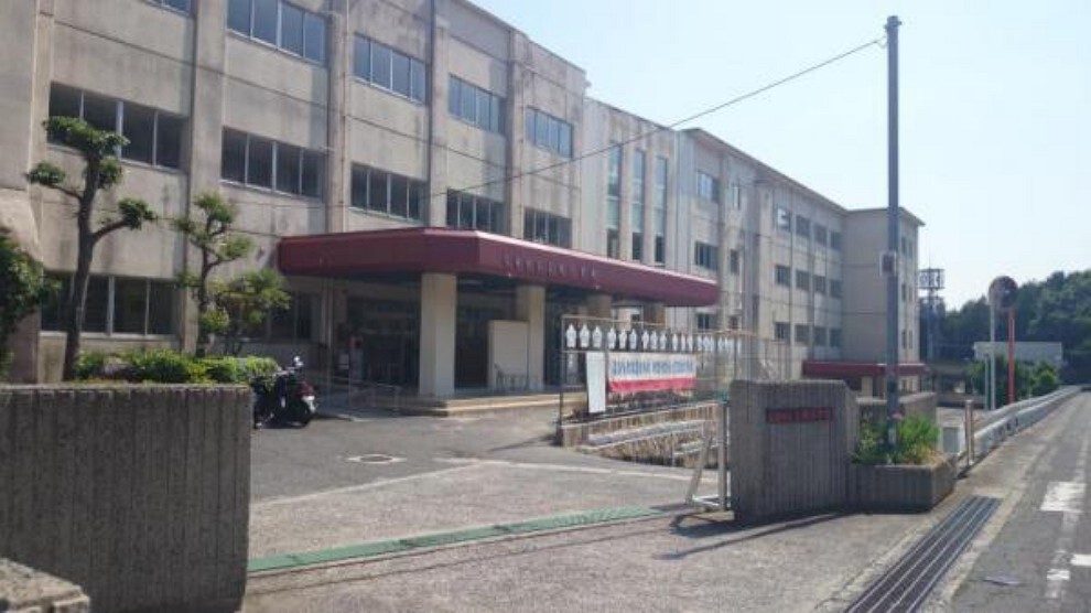 小学校 広島市立上安小学校